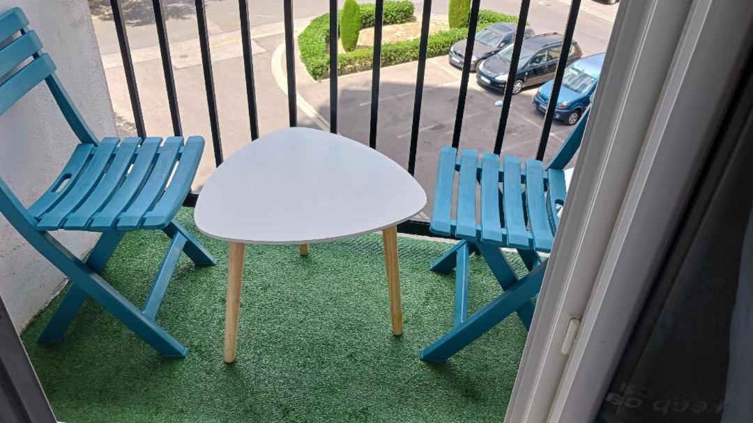 Appartement T2 Confort,Parking,Balcon,Pres Parc Des Expositions,10 Minutes Plage פרפיניין מראה חיצוני תמונה